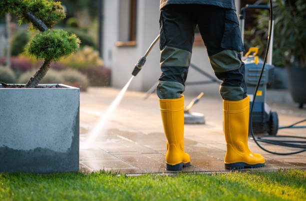 Why Choose Our Certified Pressure Washing Experts for Your Project Needs in Dundas, MN?